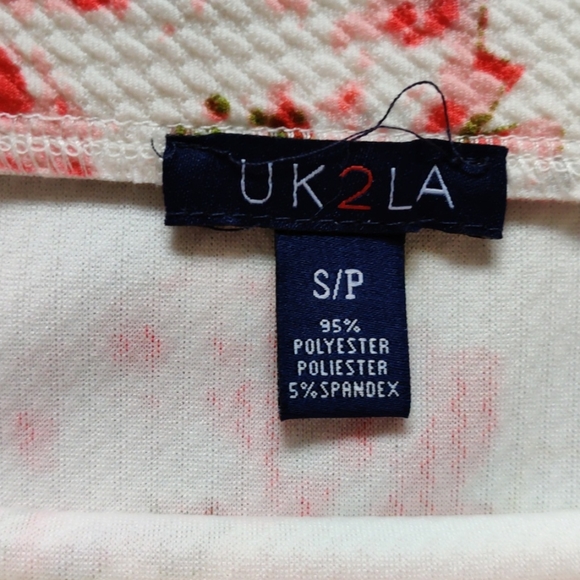 UK2LA | Floral pencil skirt - Picture 3 of 3